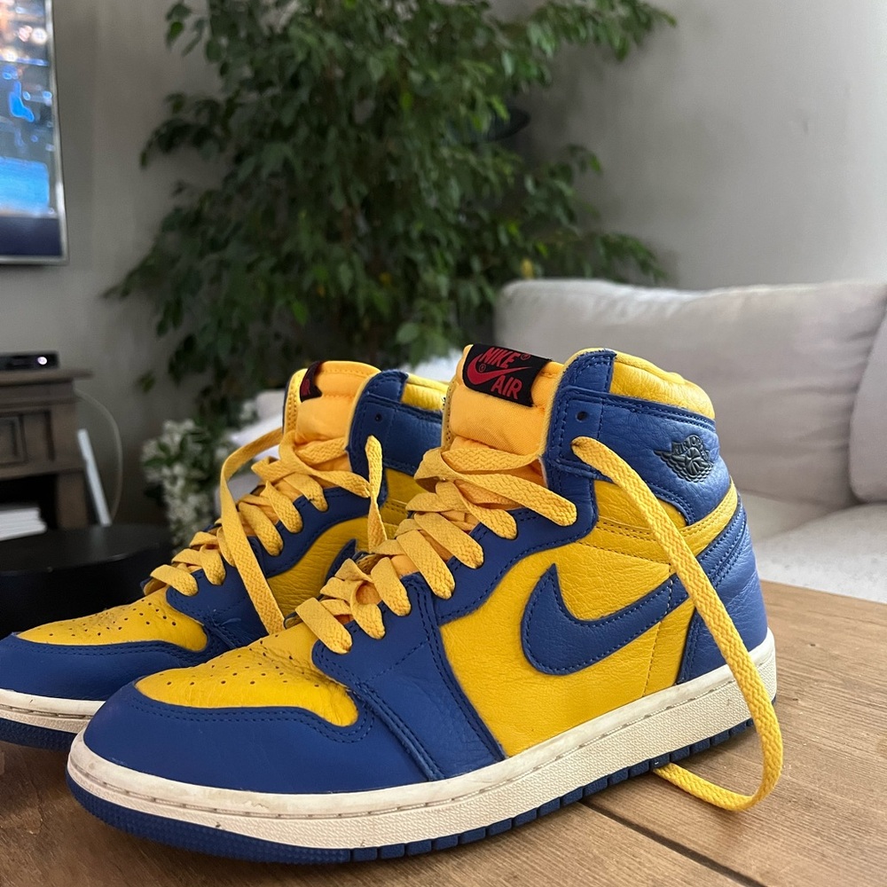 Nike air, youth, Air Jordan, high top shoes